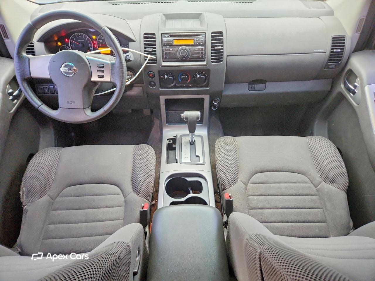 Nissan Pathfinder 2011