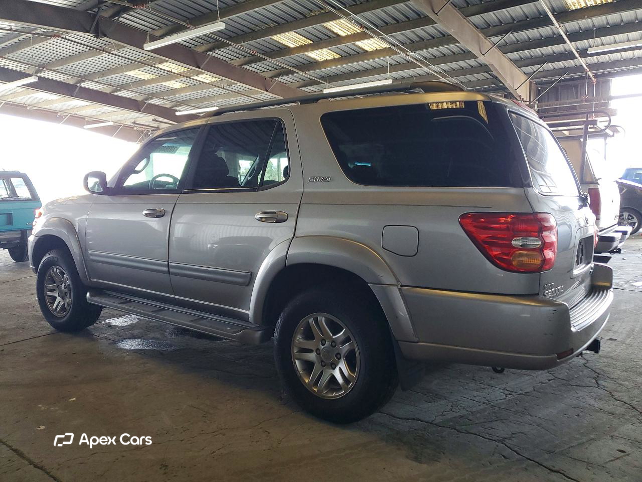 Toyota Sequoia 2004