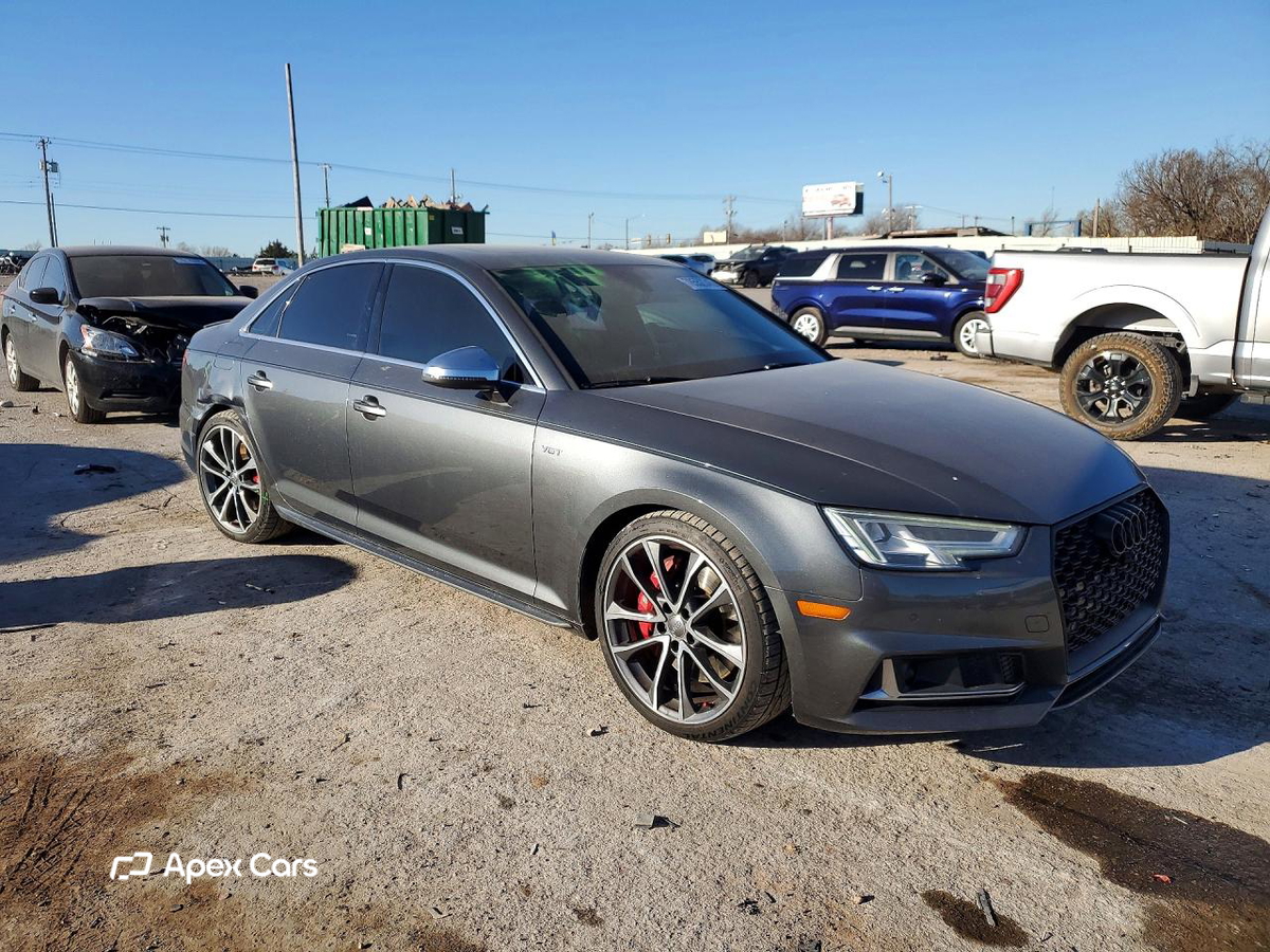 Audi RS4 2018