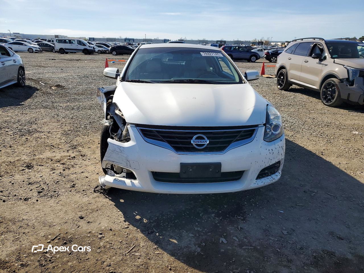 Nissan Altima 2013