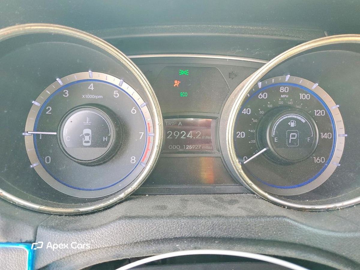 Hyundai Sonata 2011