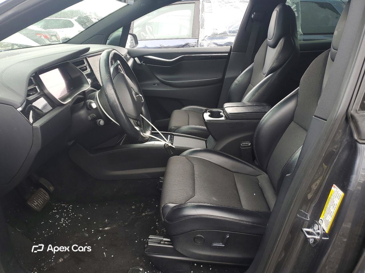 Tesla Model X 2017