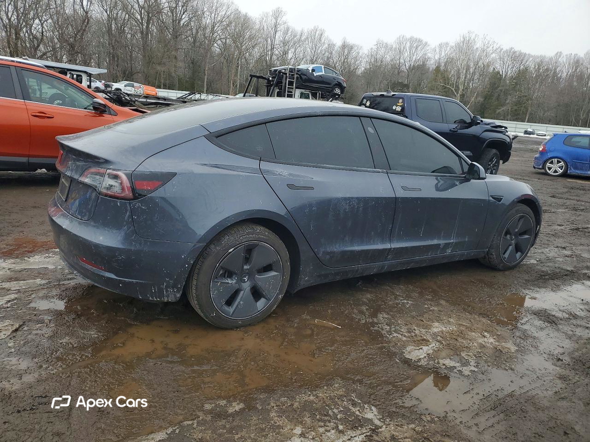 Tesla Model 3 2023