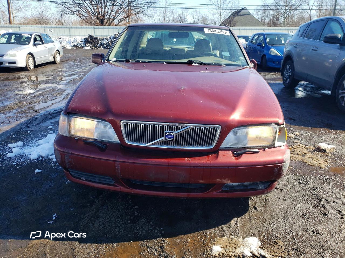 Volvo S70 2000