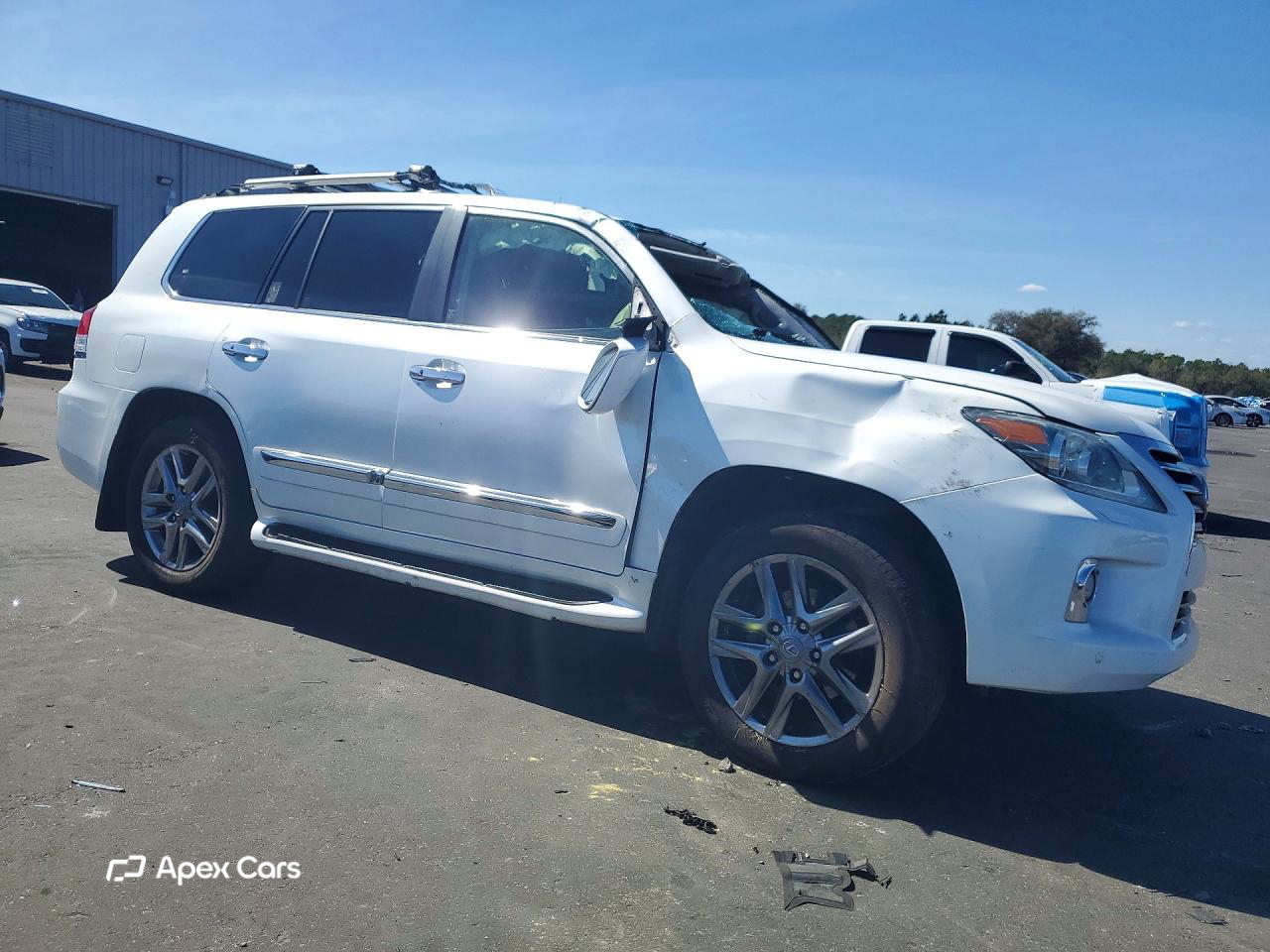 Lexus LX 2014