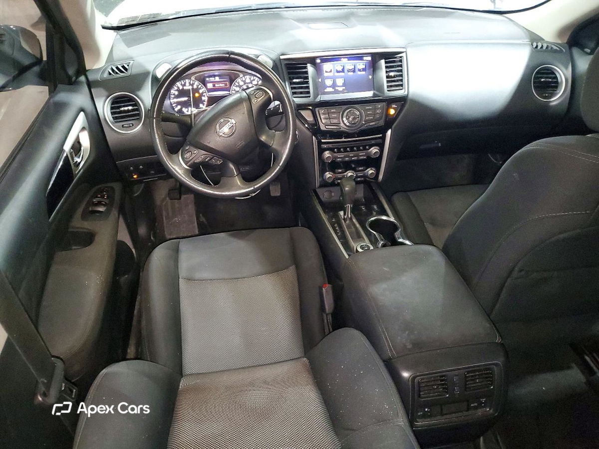 Nissan Pathfinder 2017