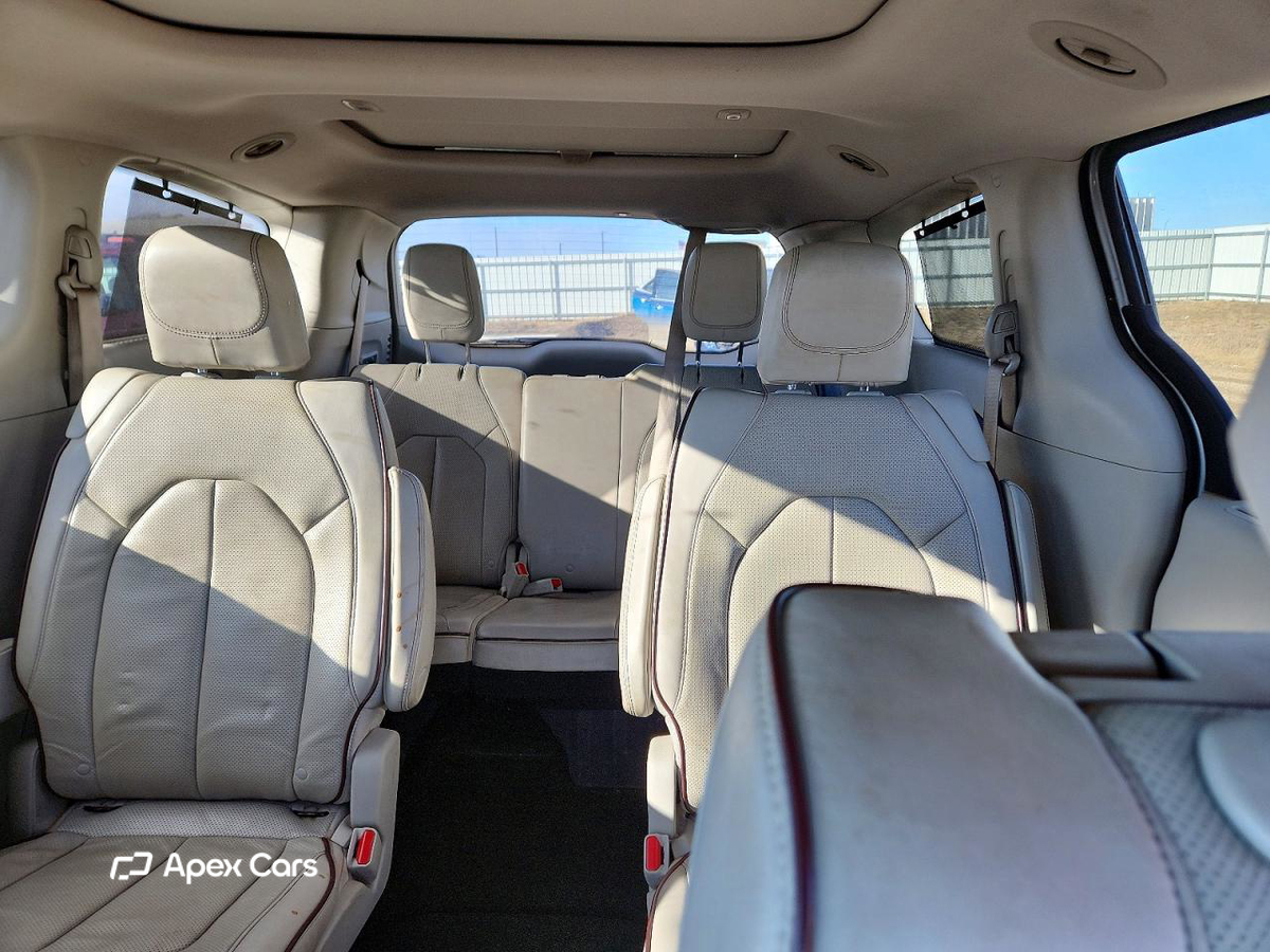 Chrysler Pacifica 2017