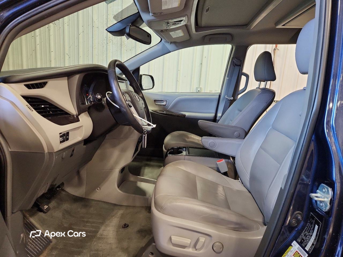 Toyota Sienna 2018