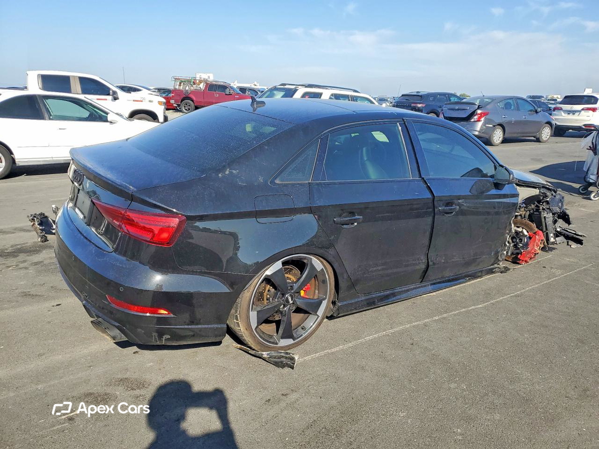 Audi RS3 2019