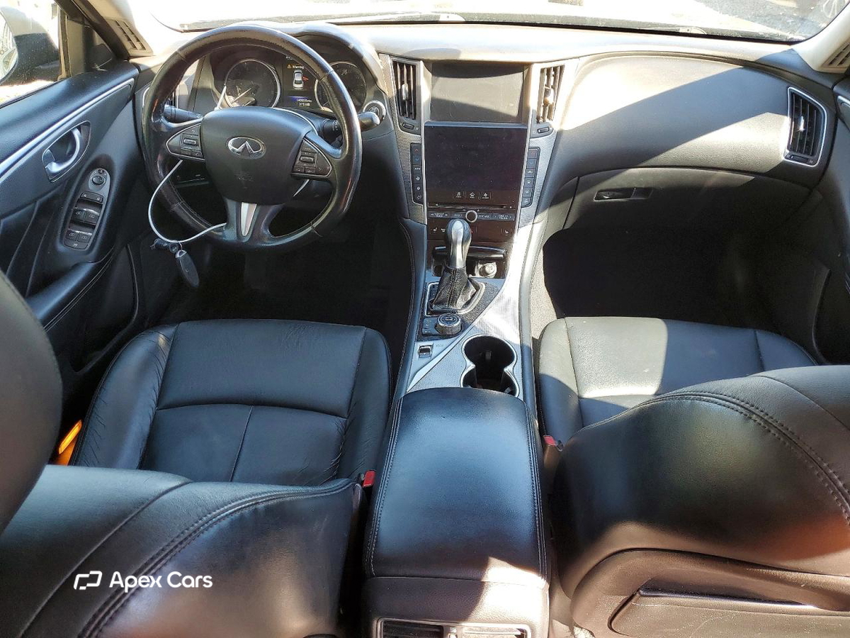 Infiniti Q50 2015