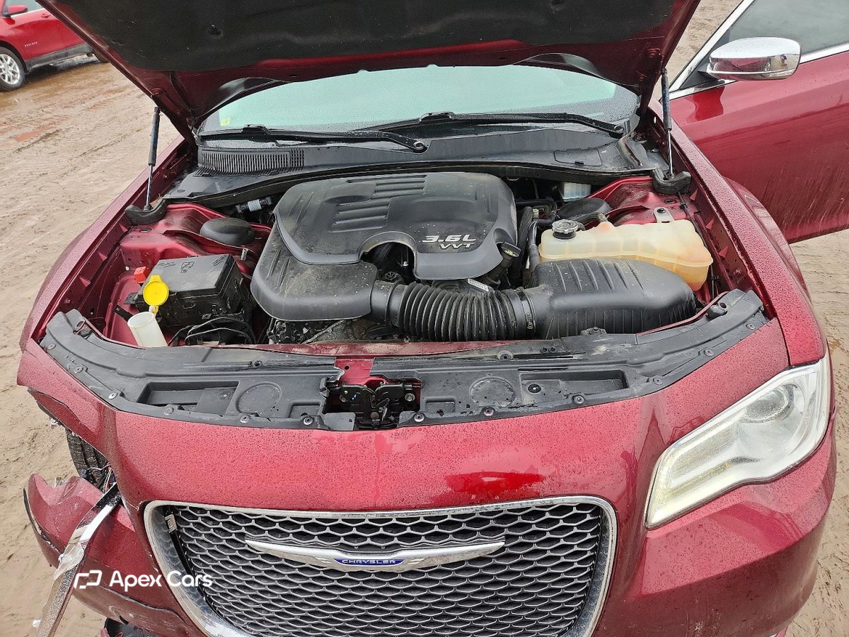 Chrysler 300 2019