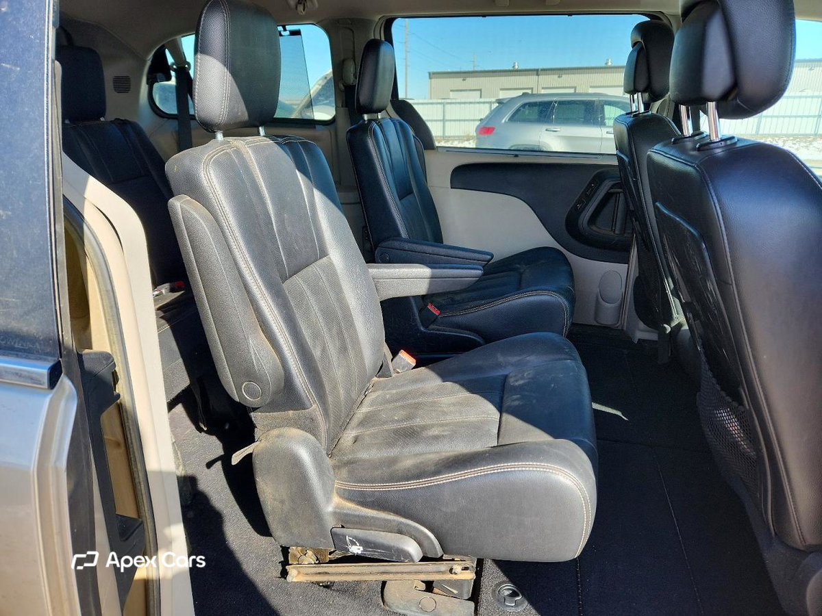 Chrysler Voyager 2012