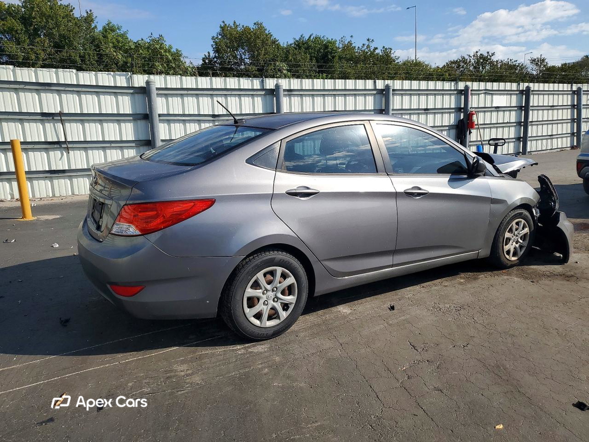 Hyundai Accent 2014