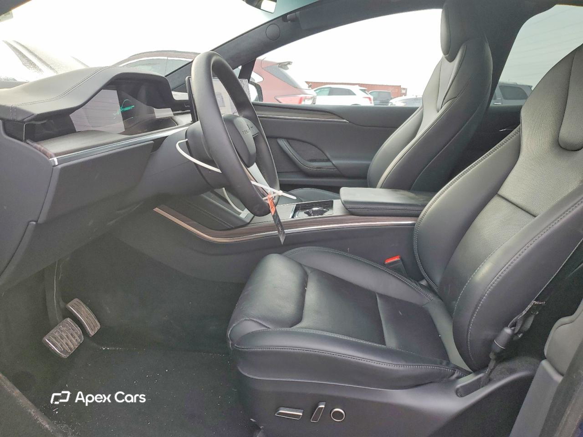 Tesla Model X 2023