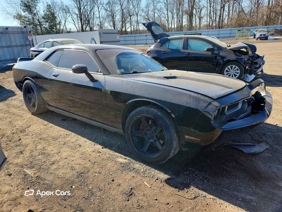 Dodge Challenger 2012