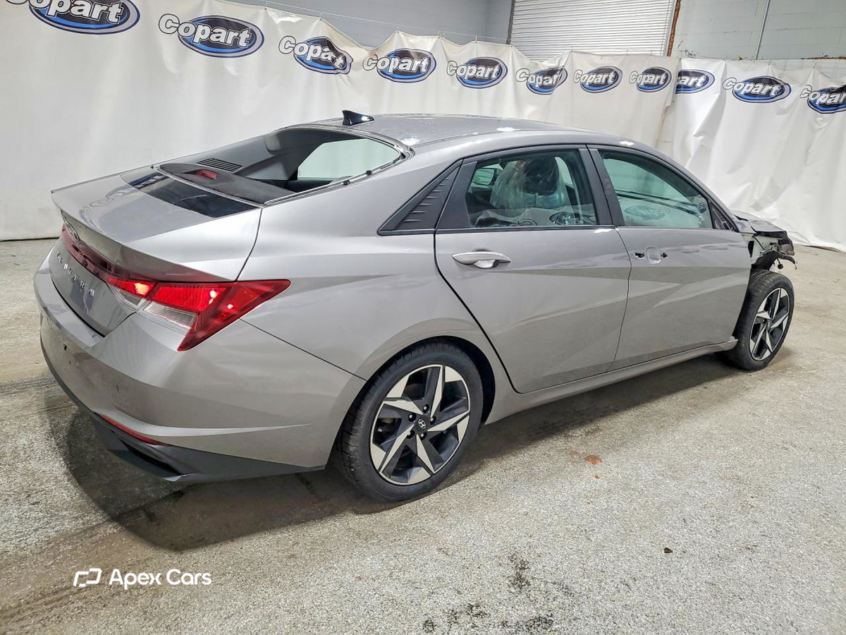 Hyundai Elantra 2023
