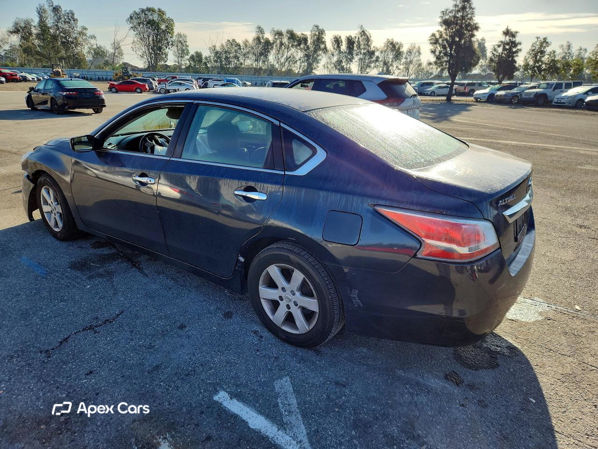 Nissan Altima 2015