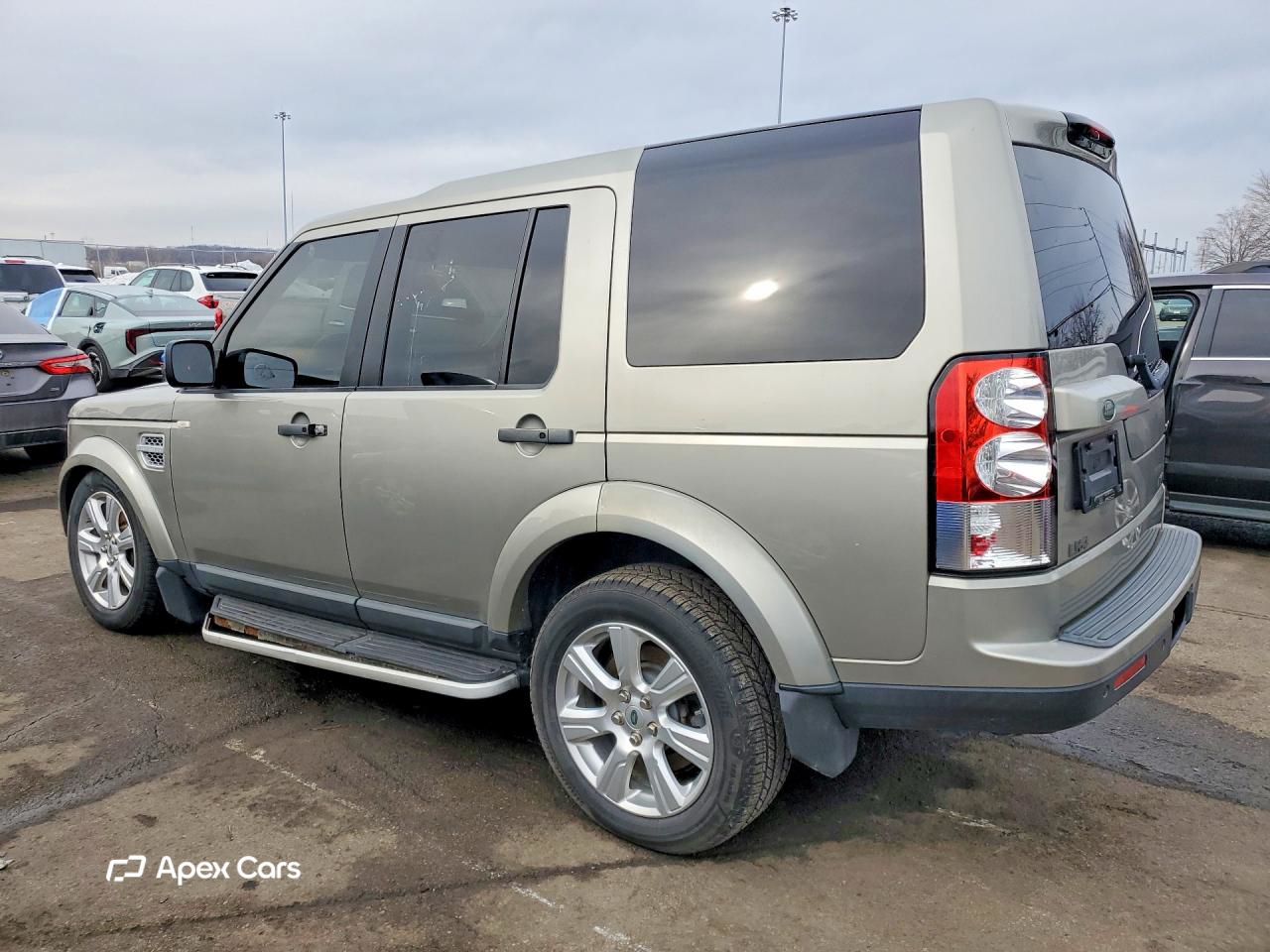 Land Rover LR4 2013
