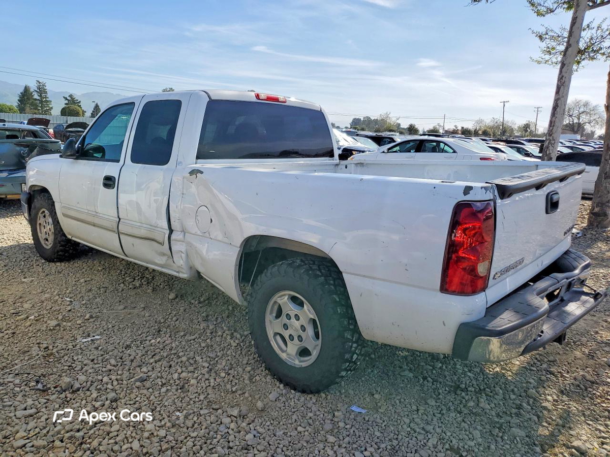 Chevrolet Silverado 2003