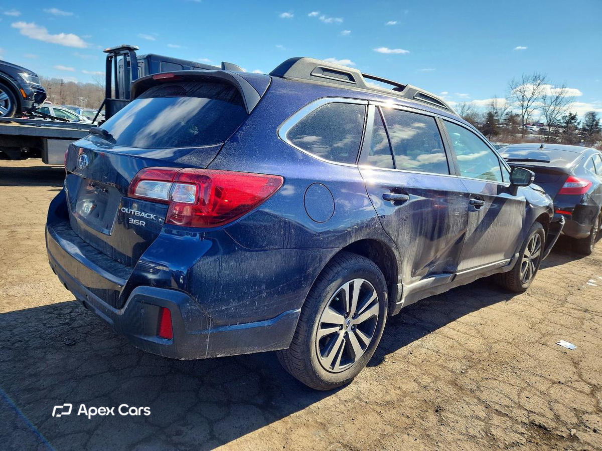 Subaru Outback 2018