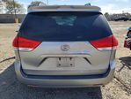 Toyota Sienna 2012