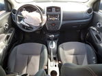Nissan Versa 2015