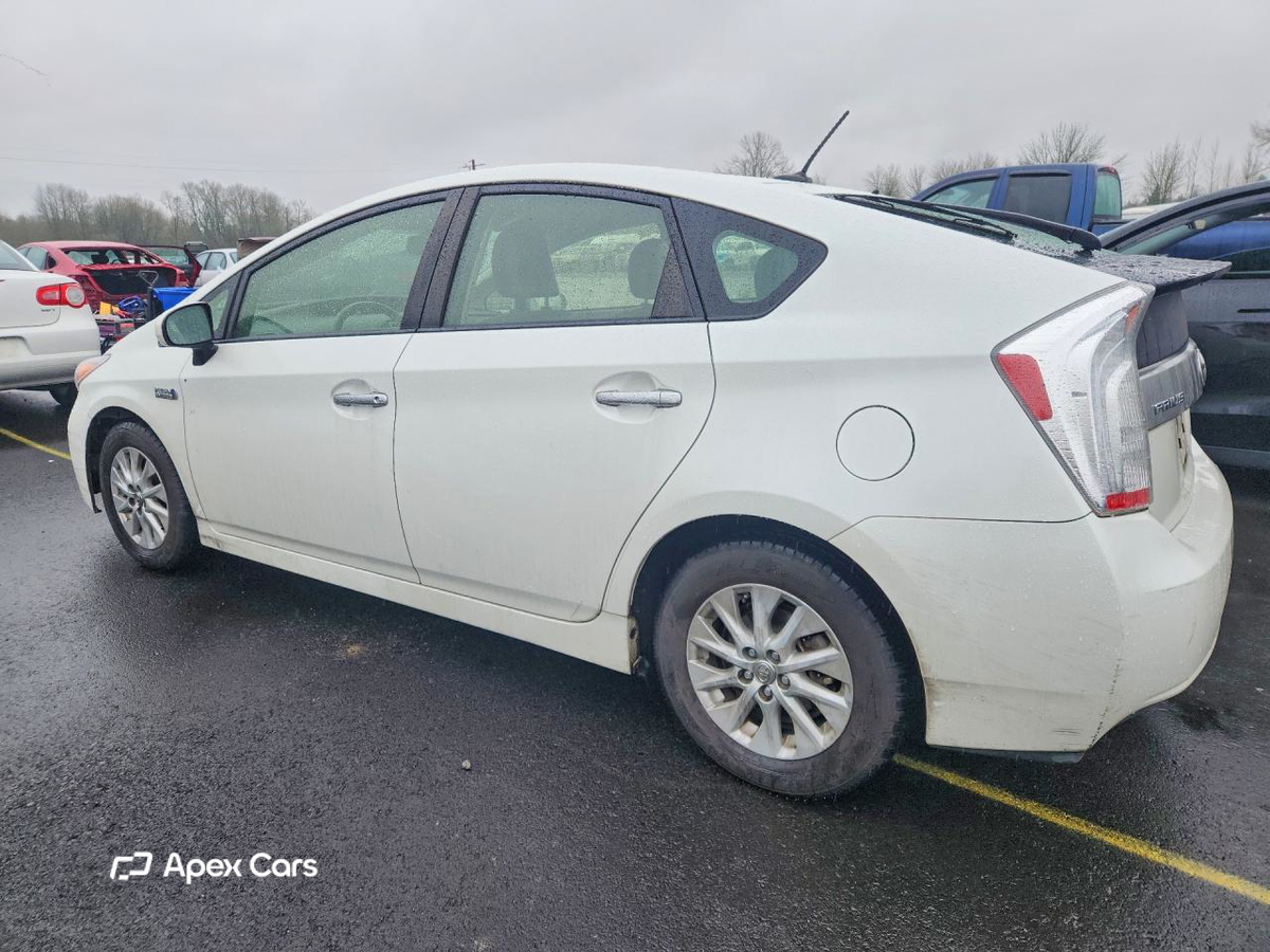 Toyota Prius 2012