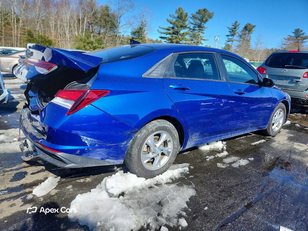Hyundai Elantra 2021