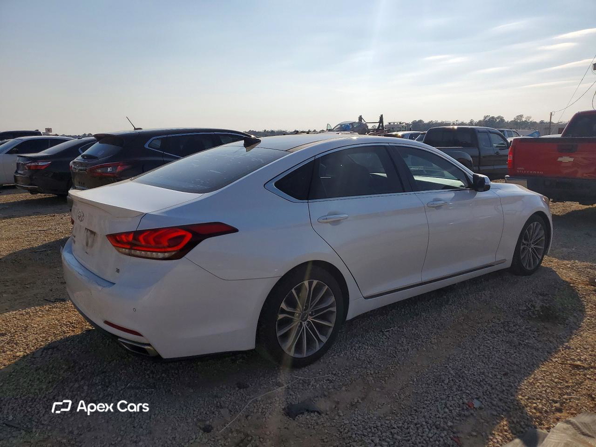 Hyundai Genesis 2015