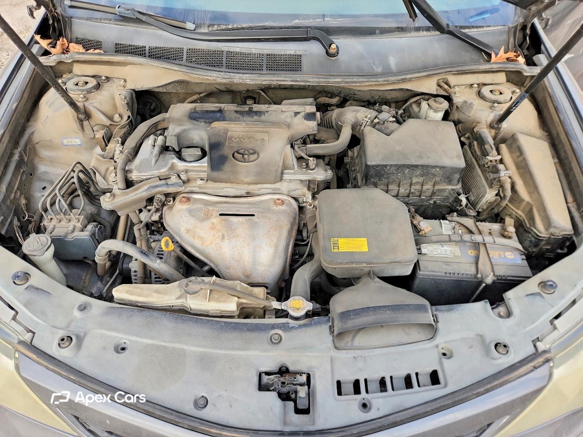 Toyota Camry 2012