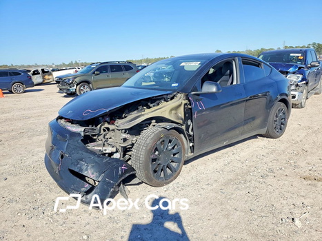 Tesla Model Y 2023 - Image 1 of 15