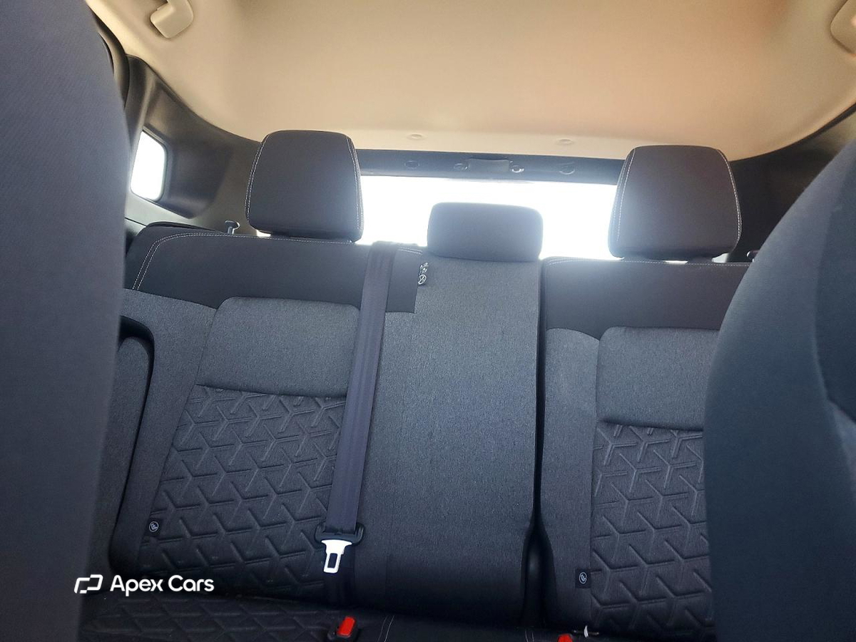 Nissan Kicks 2025