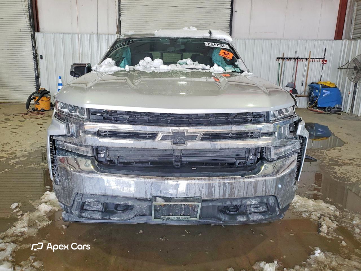 Chevrolet Silverado 2021