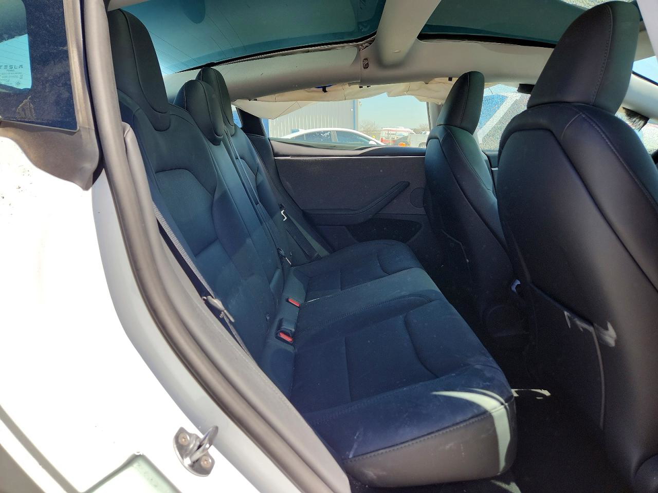 Tesla Model 3 2025