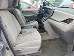 Toyota Sienna 2016