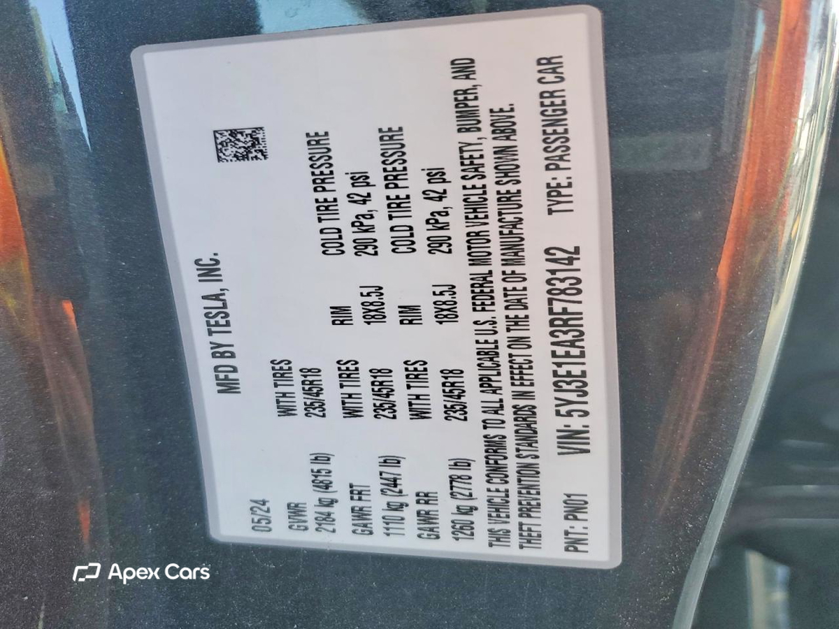 Tesla Model 3 2024