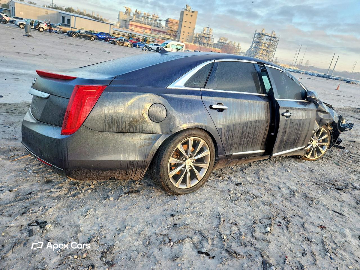 Cadillac XTS 2013