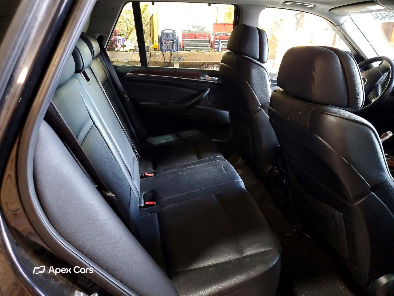 BMW X5 2011