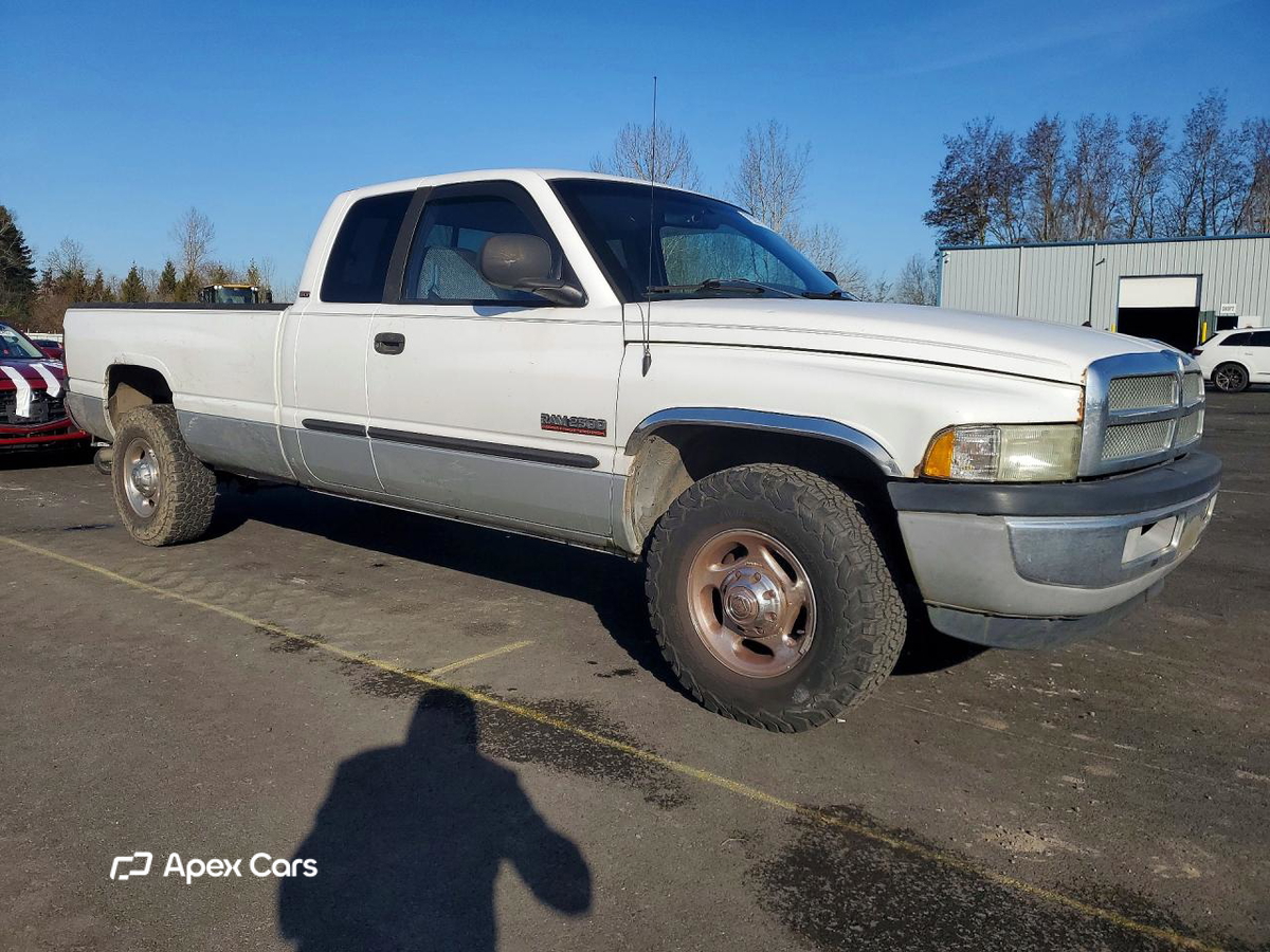Dodge RAM 2001