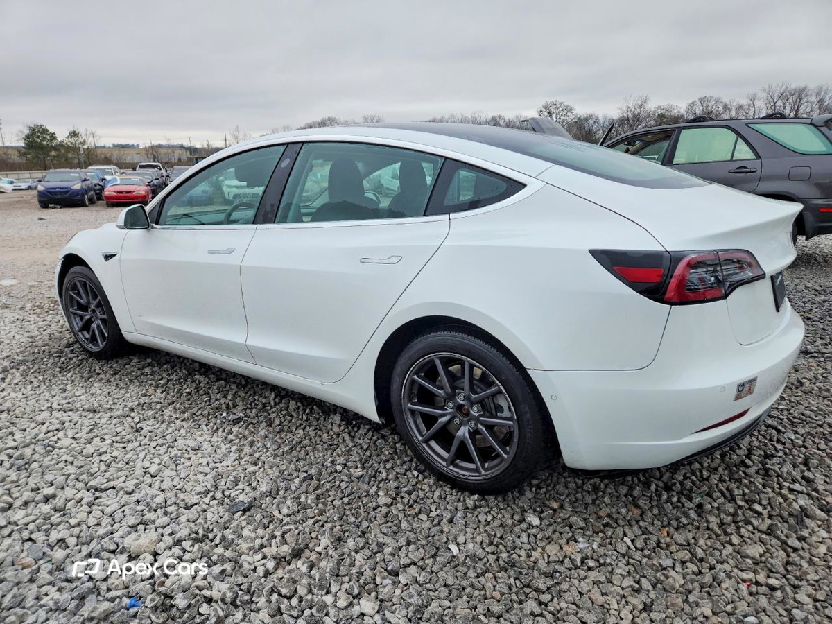 Tesla Model 3 2020