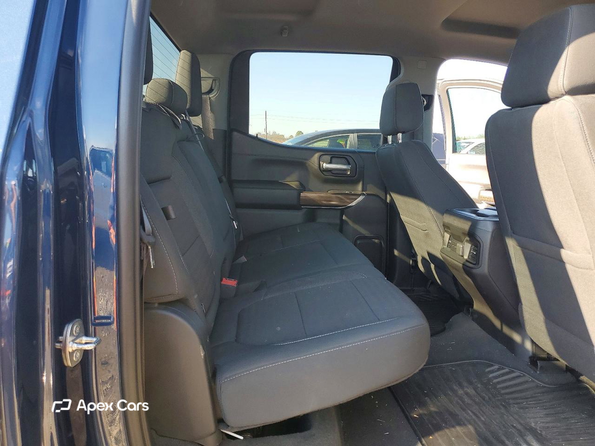 Chevrolet Silverado 2021