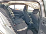 Nissan Versa 2021