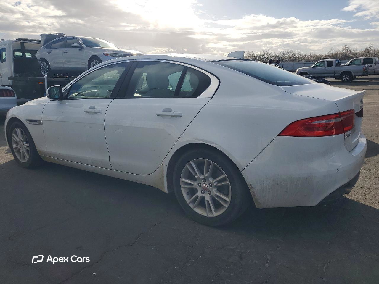 Jaguar XE 2017