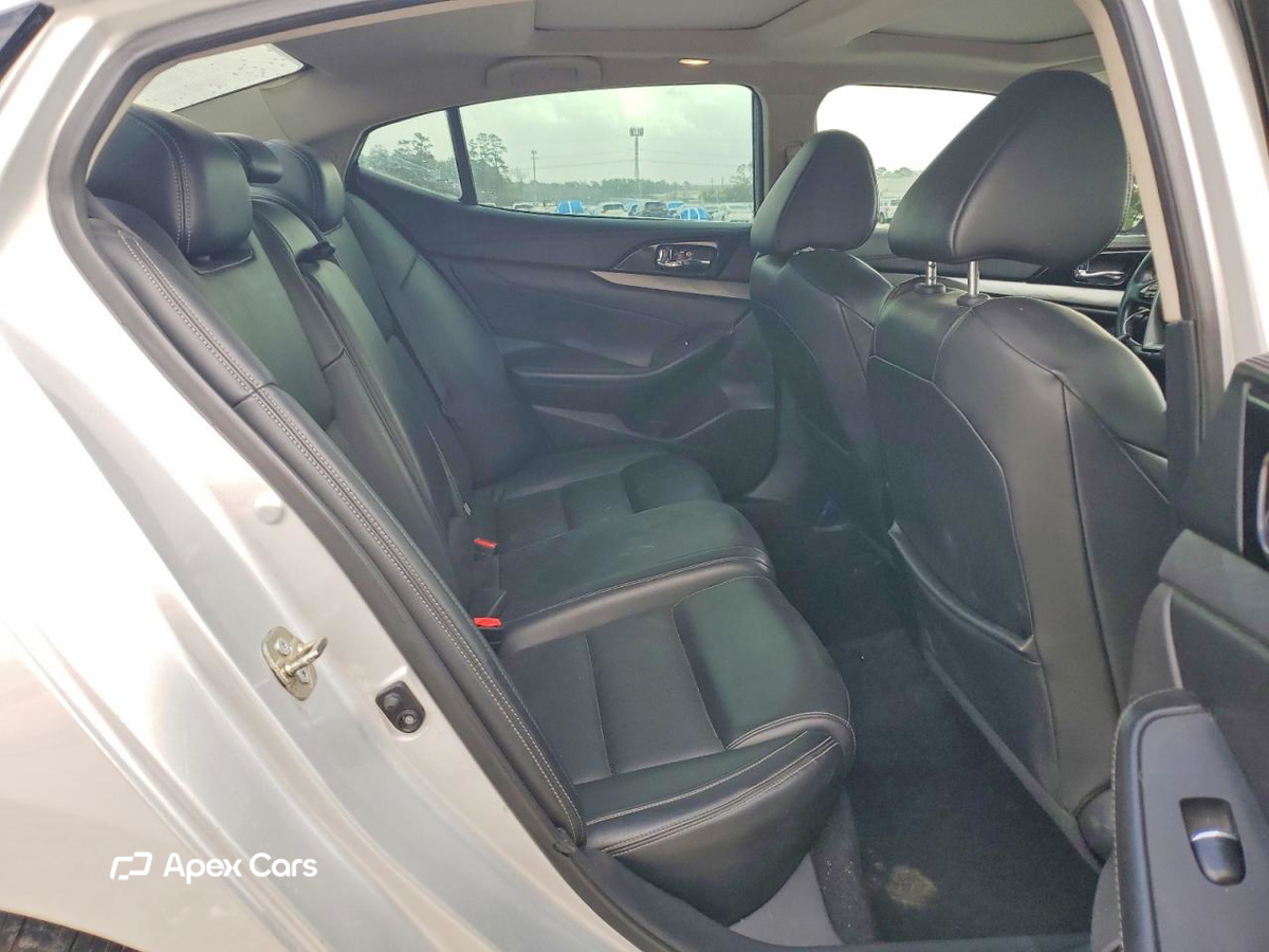 Nissan Maxima 2016