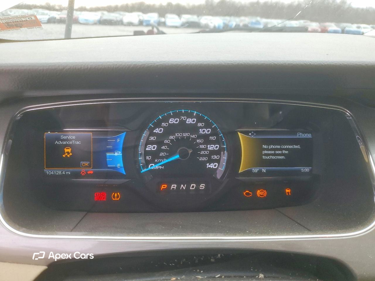 Ford Taurus 2016