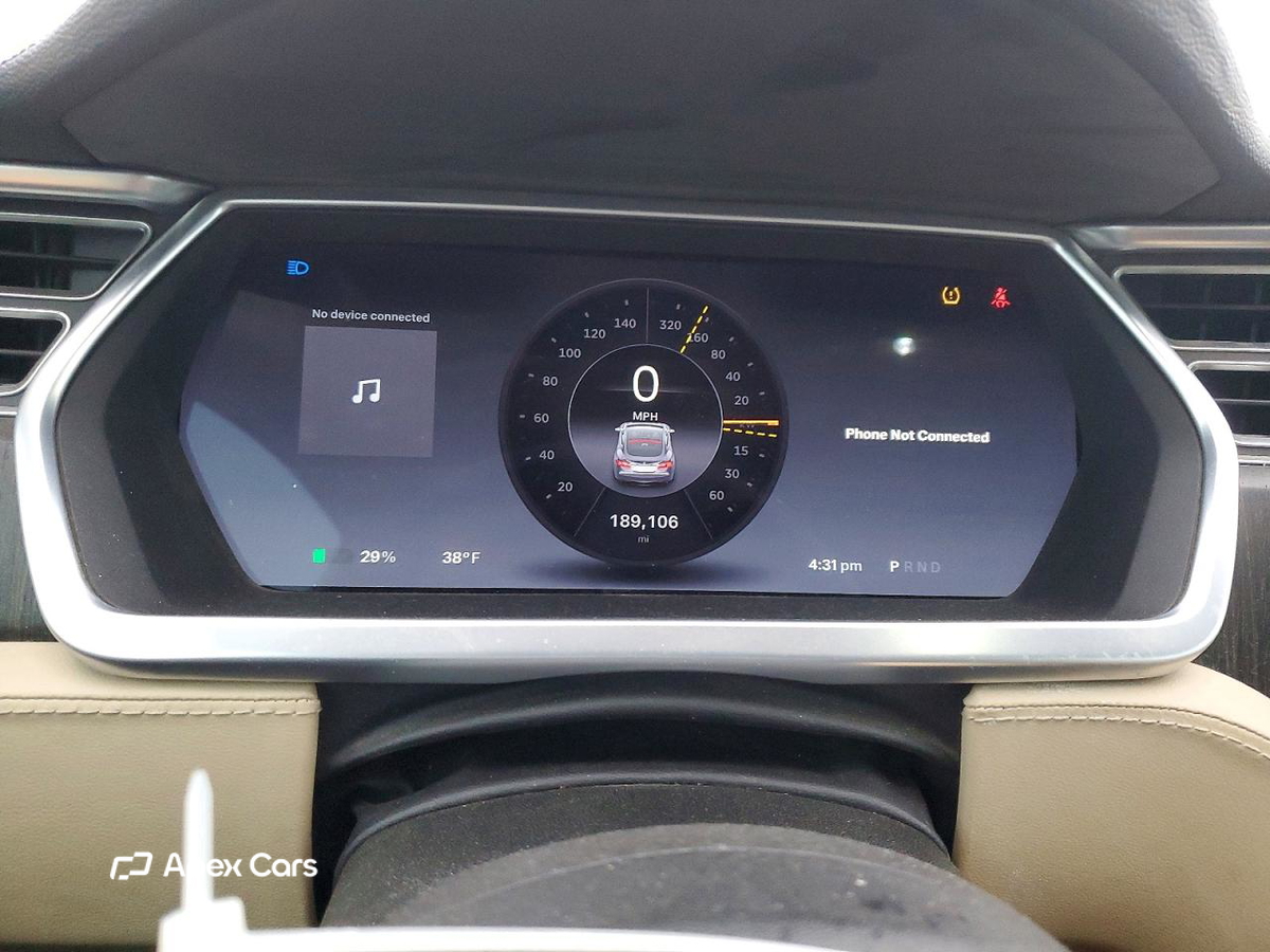 Tesla Model S 2013