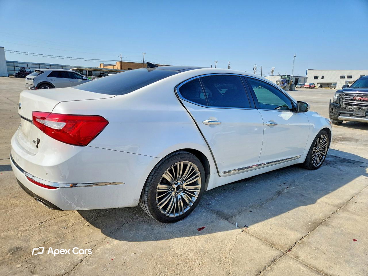 Kia Cadenza 2014