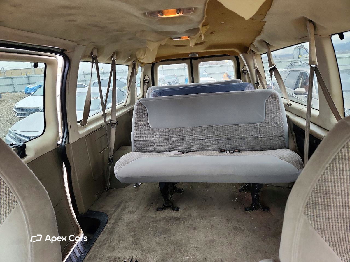 Ford Econoline 2004