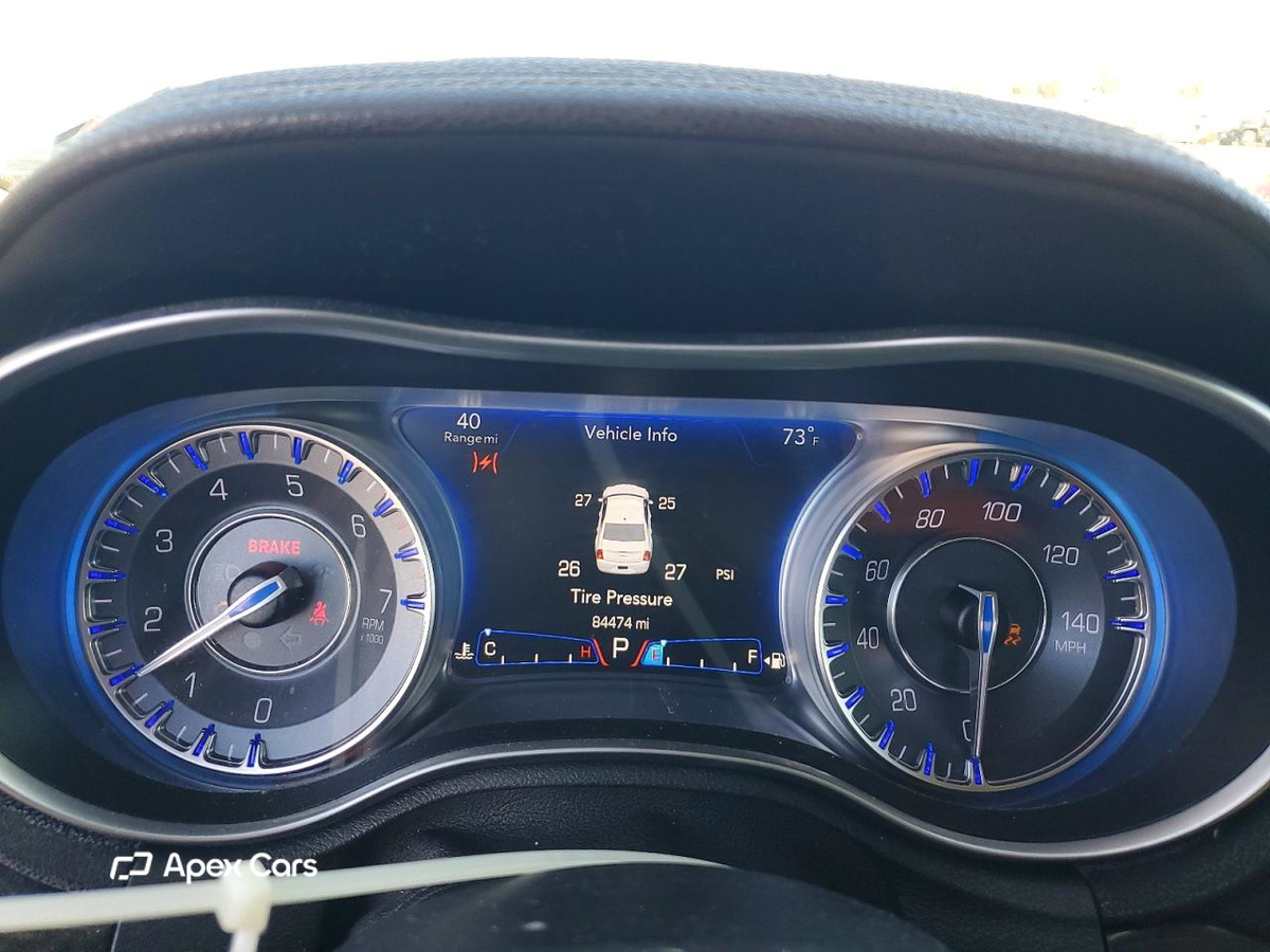 Chrysler 300 2016