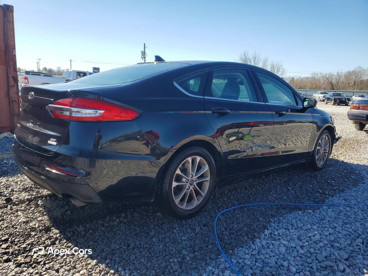Ford Fusion 2020